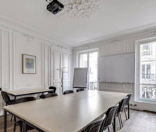 Bureau privé 16 m² 5 postes Location bureau Rue de la Bienfaisance Paris 75008 - photo 7
